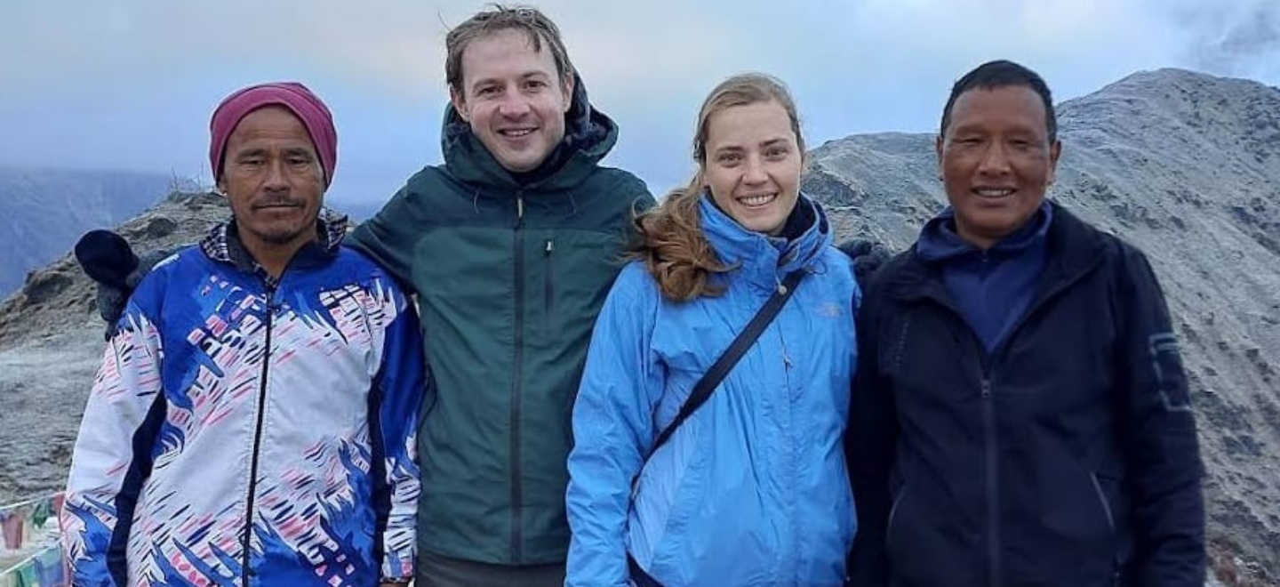 review nepal inside out 6